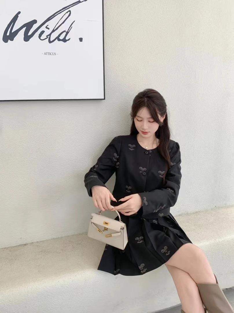 2025年杭州专柜品质女生春装2件套装