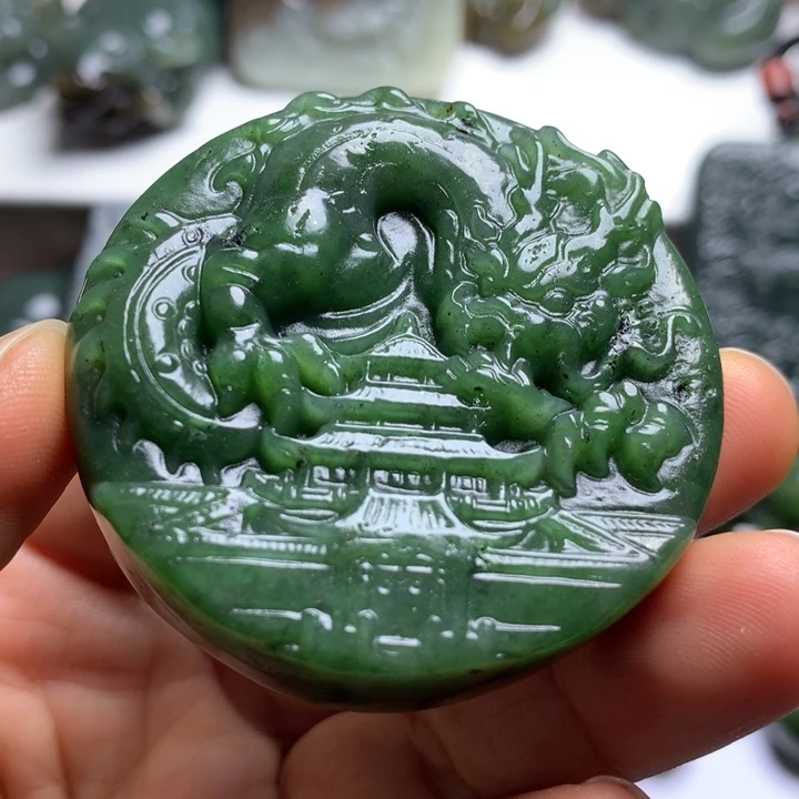 和田玉未镶嵌颈饰