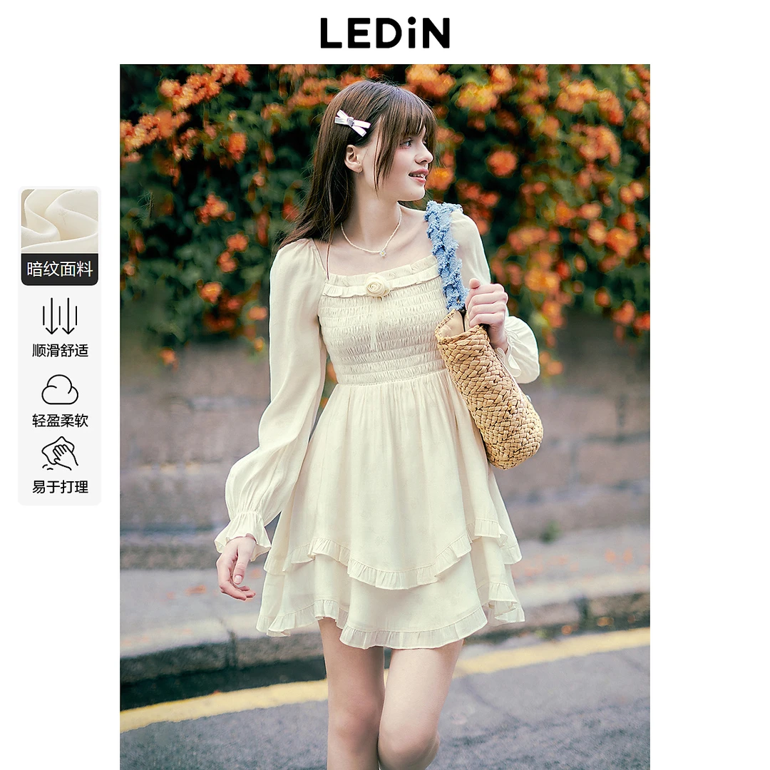 乐町收腰方领蛋糕裙春季新款精致玫瑰连衣裙少女感长袖公主裙