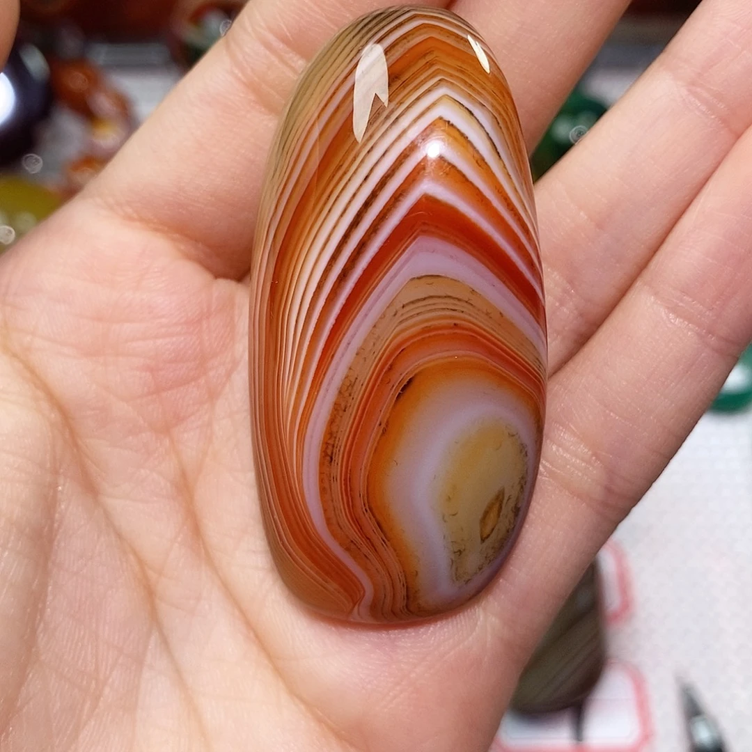 用***4玛瑙/玉髓未镶嵌珠宝奇石