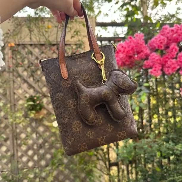 新款时尚单肩手提斜挎小托特包