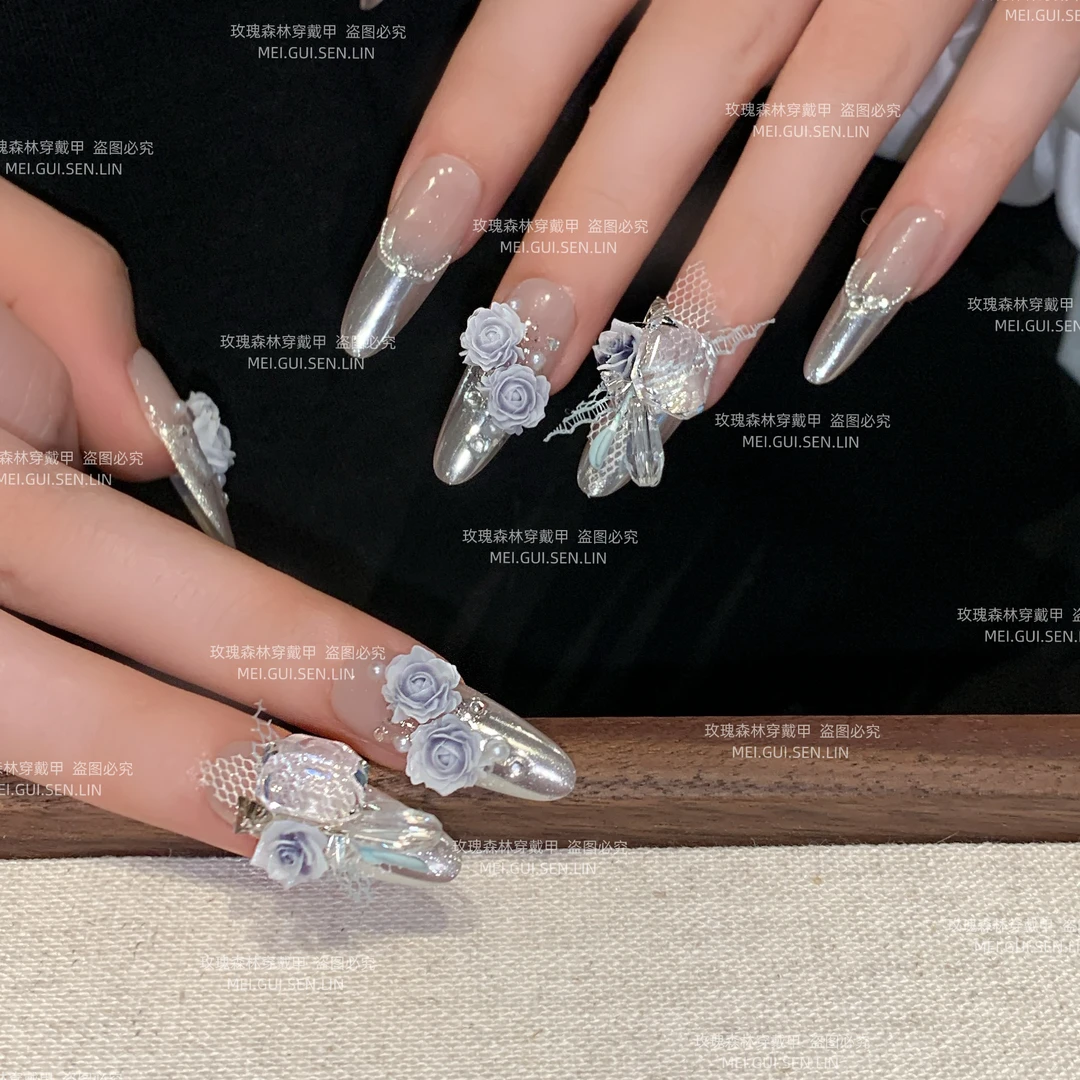 铃兰庄园～玫瑰森林冰透蓝玫瑰气质高级感显白新娘美甲手工穿戴甲