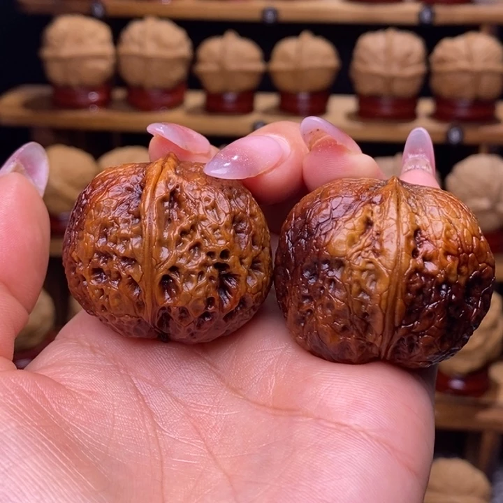 把件文玩核桃七彩元宝38尺20