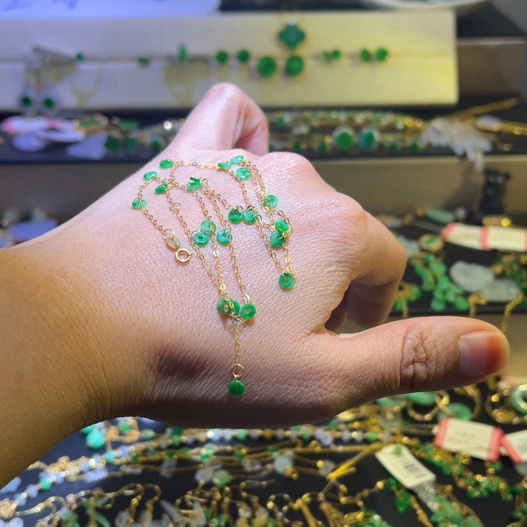 颈饰未镶嵌翡翠王**甜支持复检，缅料