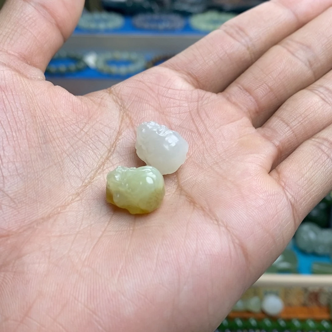 和田玉配饰未镶嵌