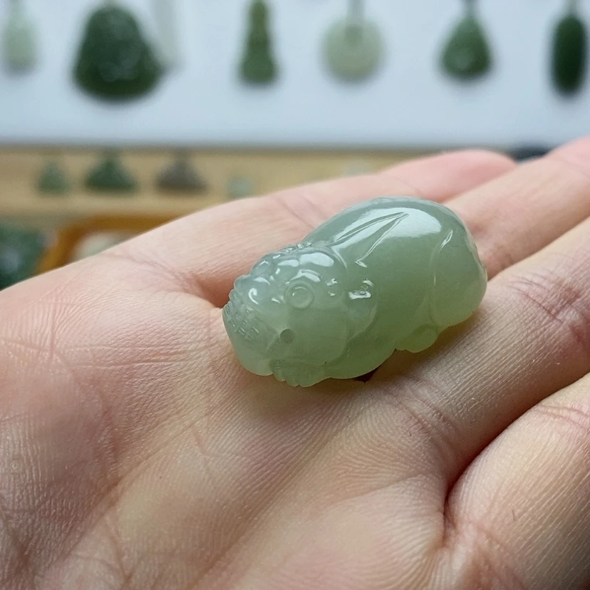 【闪购商品】颈饰未镶嵌和田玉