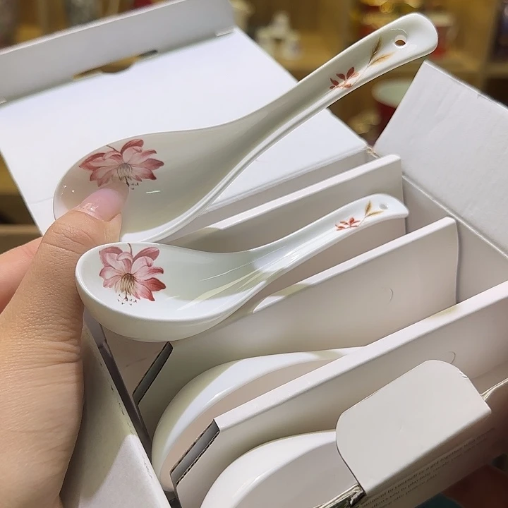 实付满10包邮哈骨瓷你