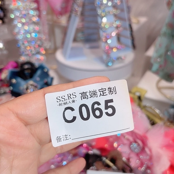 寞***语布艺非金属小黑黑