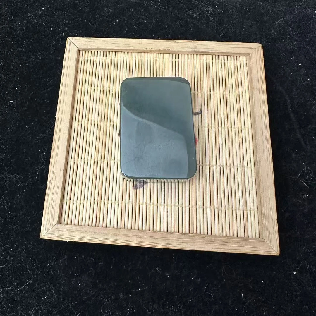 和田玉无事牌吊坠1952