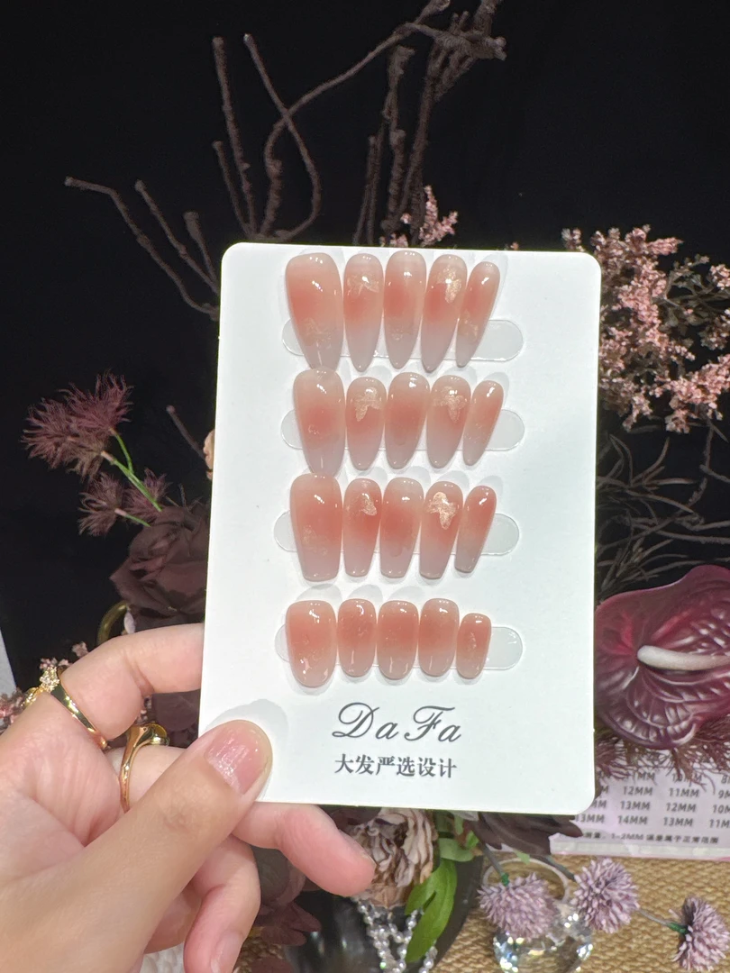 【蝶舞】——大发手工穿戴甲
