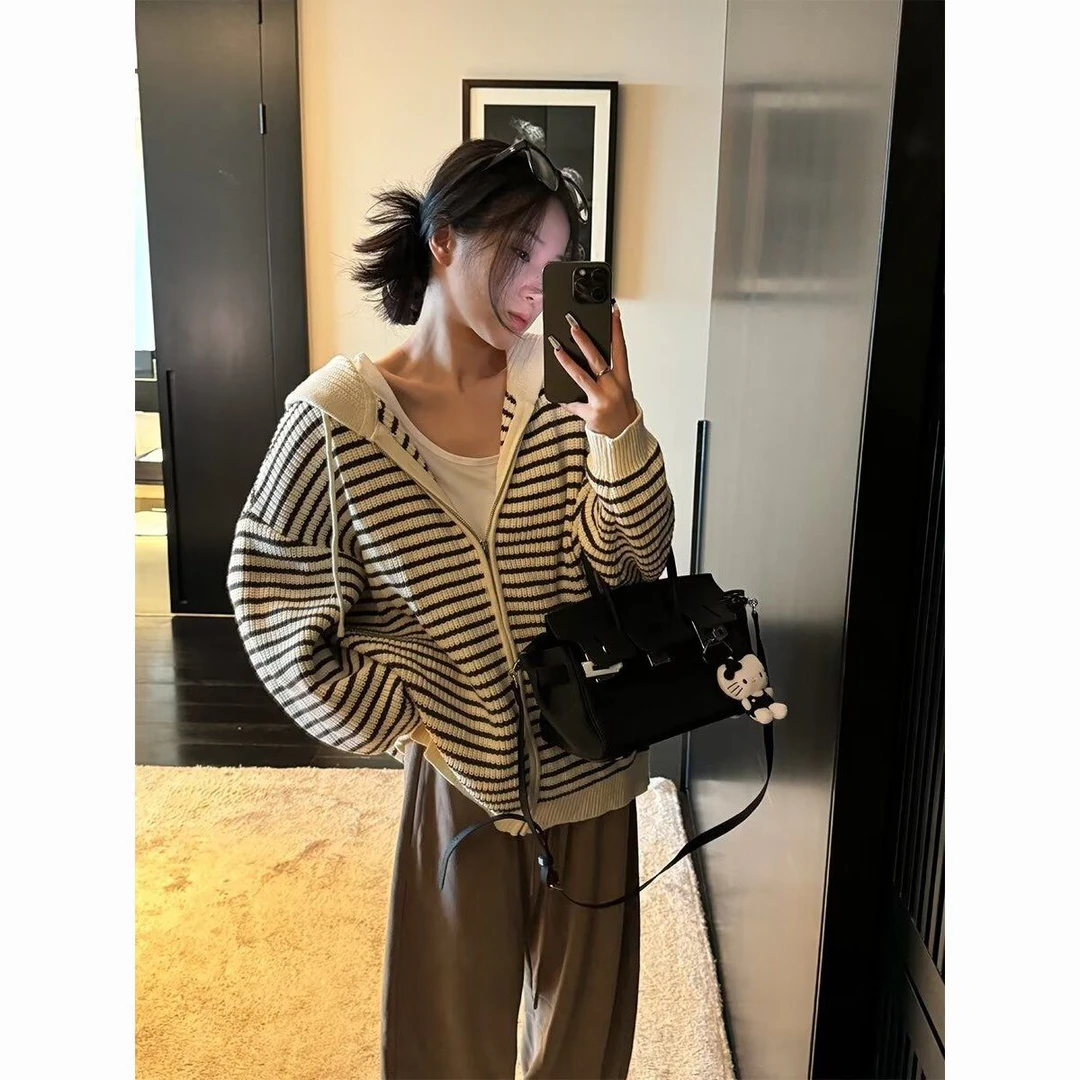 韩系抽绳连帽条纹针织开衫毛衣女秋冬季宽松感拉链毛线衣外套