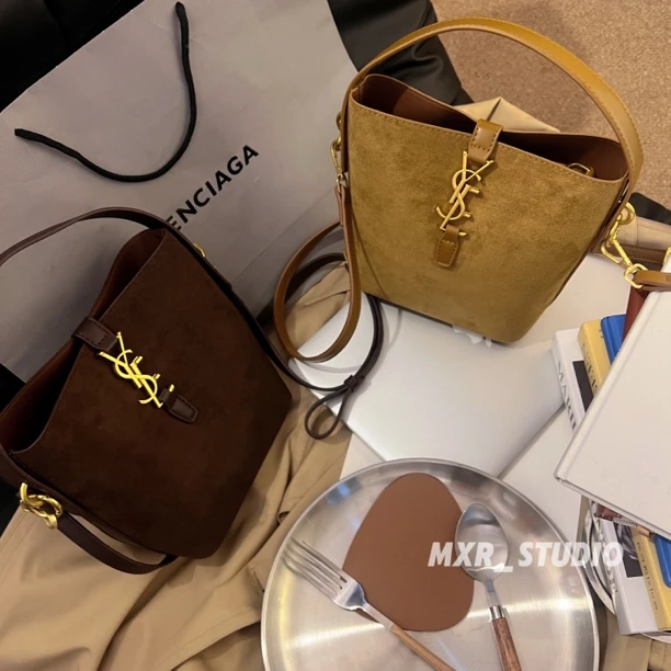 【Rose同款】时尚休闲可手提水桶包高级感设计小众百搭单肩斜挎包