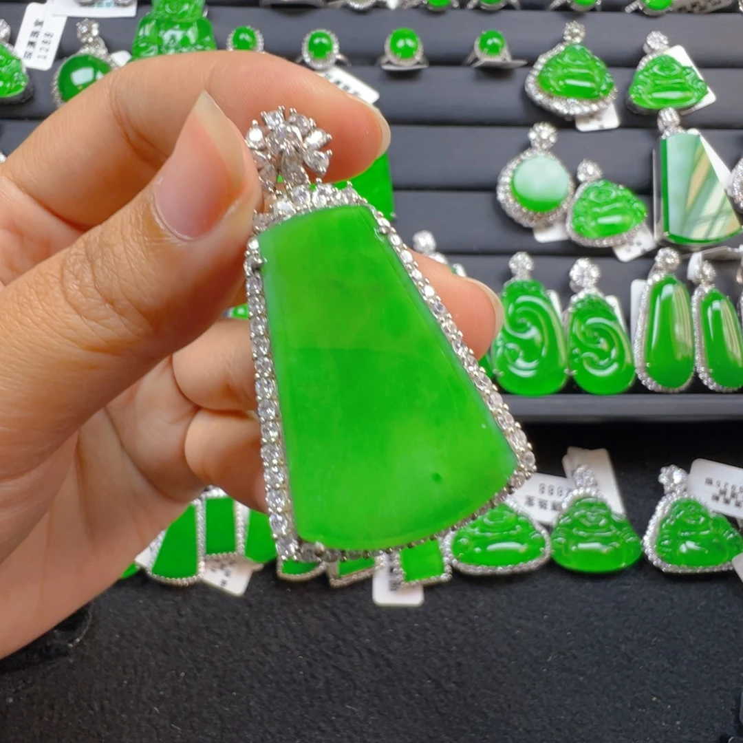 翡翠银S925镶嵌颈饰