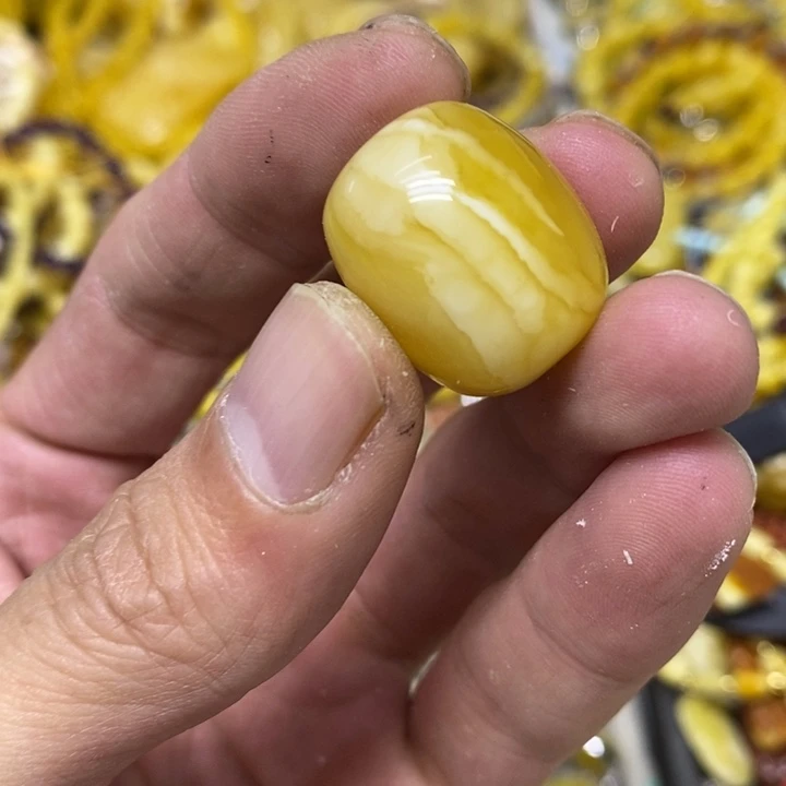 裸石蜜蜡未镶嵌吊坠