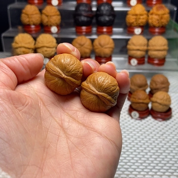 把件文玩核桃36蛇皮球