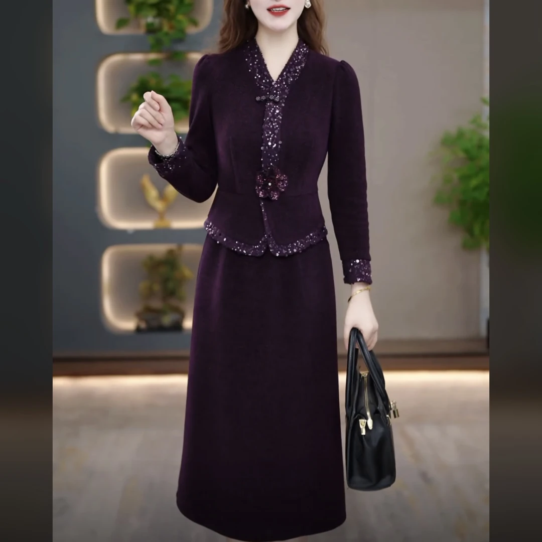 【连衣裙】冬季显瘦2025新款气质时尚减龄修身收腰打底裙CY25Y3706