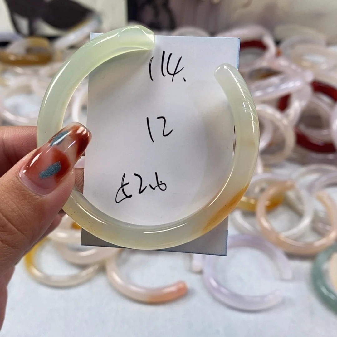 手镯玛瑙/玉髓未镶嵌114