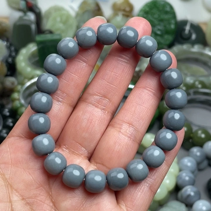 和田玉未镶嵌手串