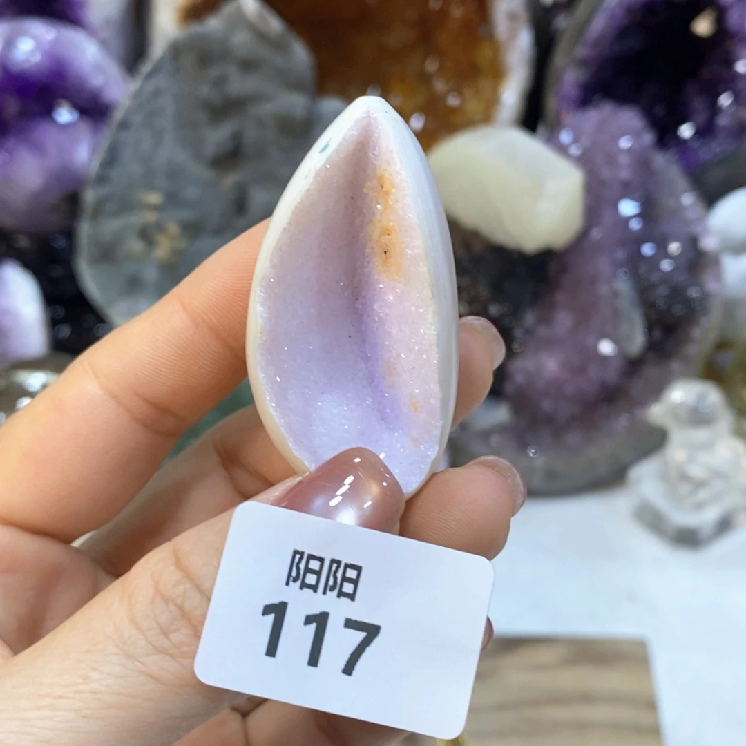 水晶未镶嵌大型摆件（非配饰）