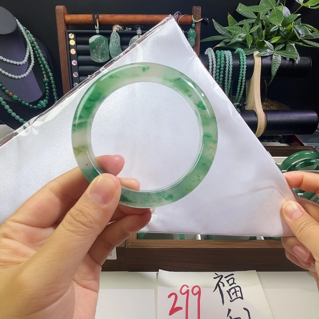 石英质玉手镯未镶嵌57.4