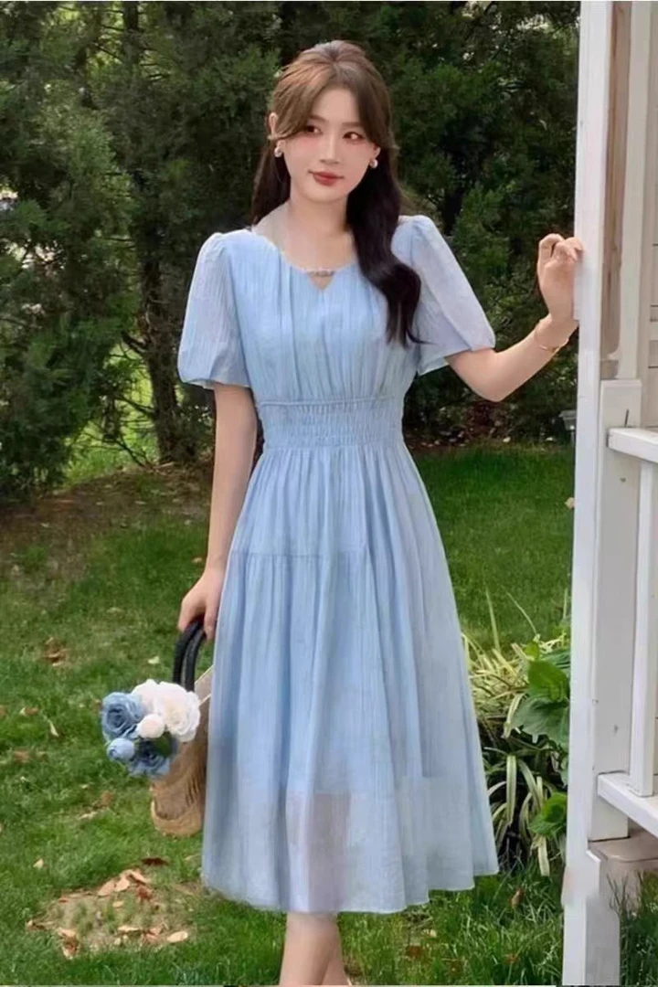 夏季连衣裙法式串珠显瘦连衣裙长裙法式风高街加大穿搭裙子