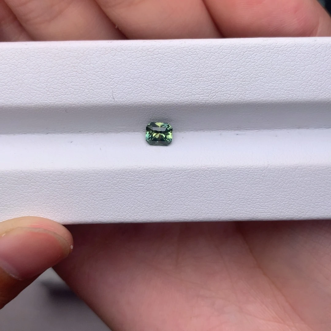裸石蓝宝石0.665ct
