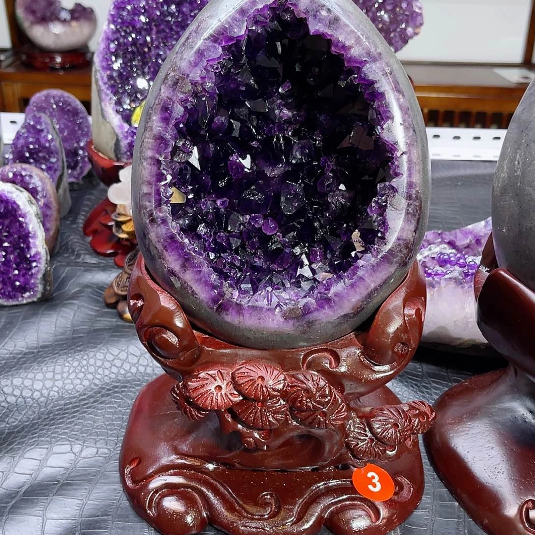 誉****未镶嵌紫晶大型摆件（非配饰）