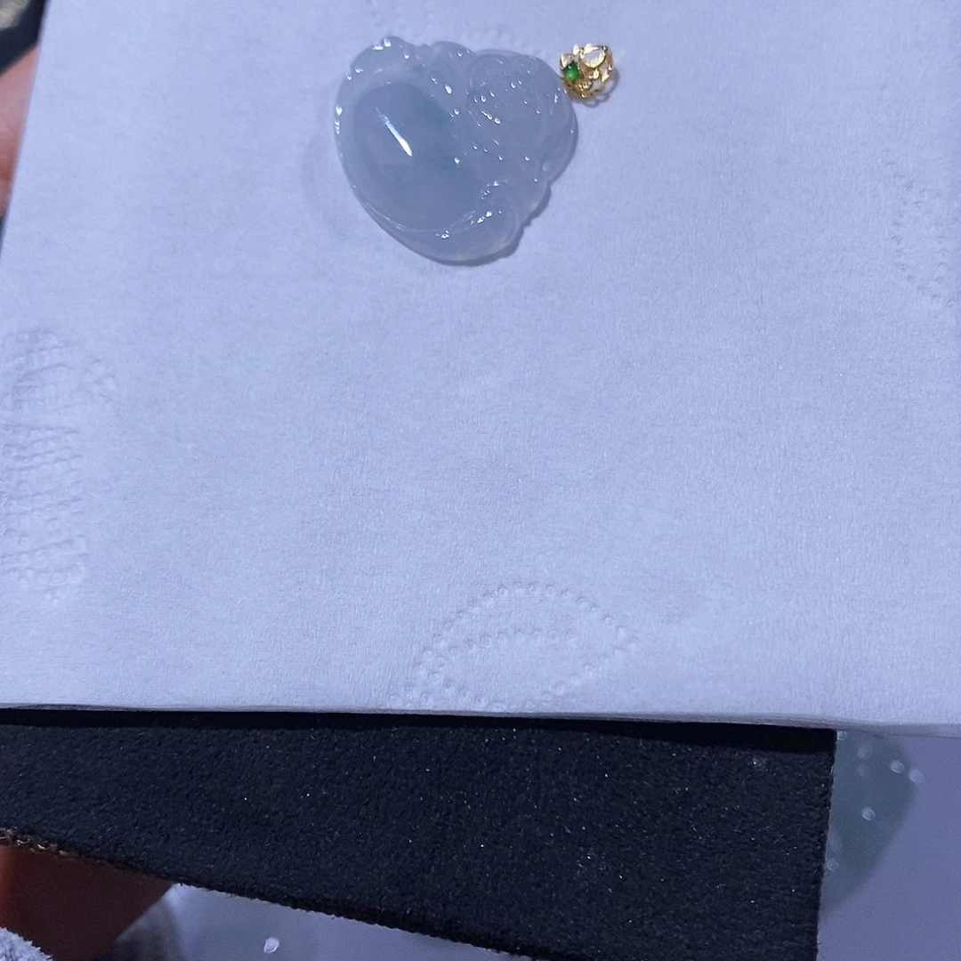 翡翠吊坠(不含链)18K金镶嵌