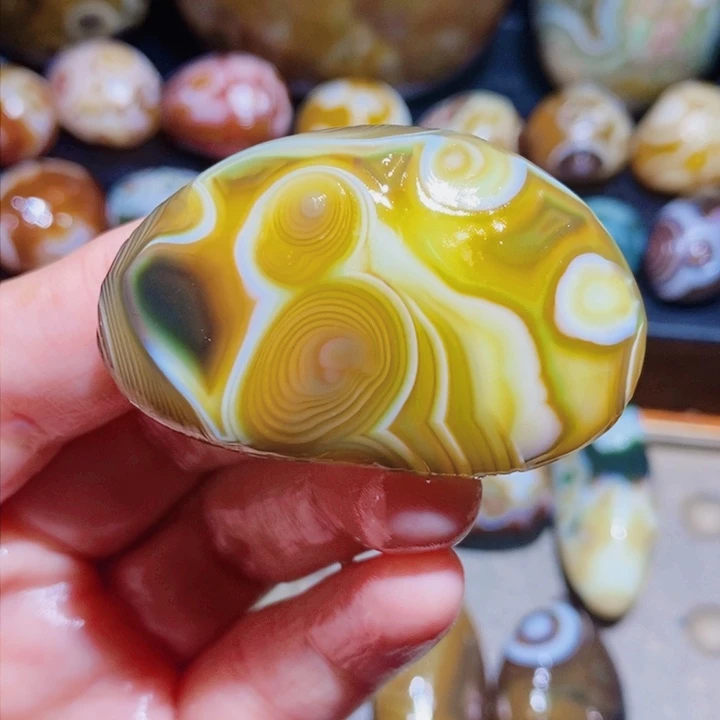 未镶嵌玛瑙/玉髓珠宝半成品162