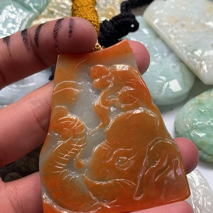 颈饰未镶嵌翡翠保真天然a货翡翠