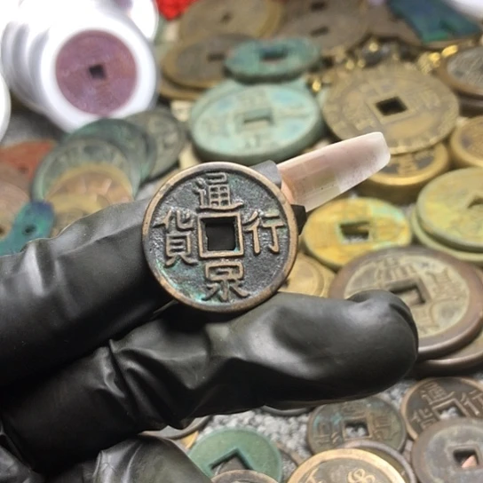 狼***铜现代仿制工艺品