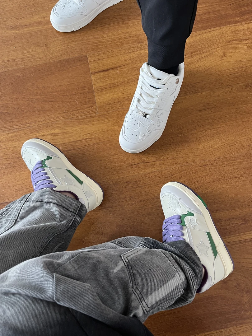 2023 新款巴斯光年百搭情侣板鞋小众原创运动休闲潮星星男女鞋