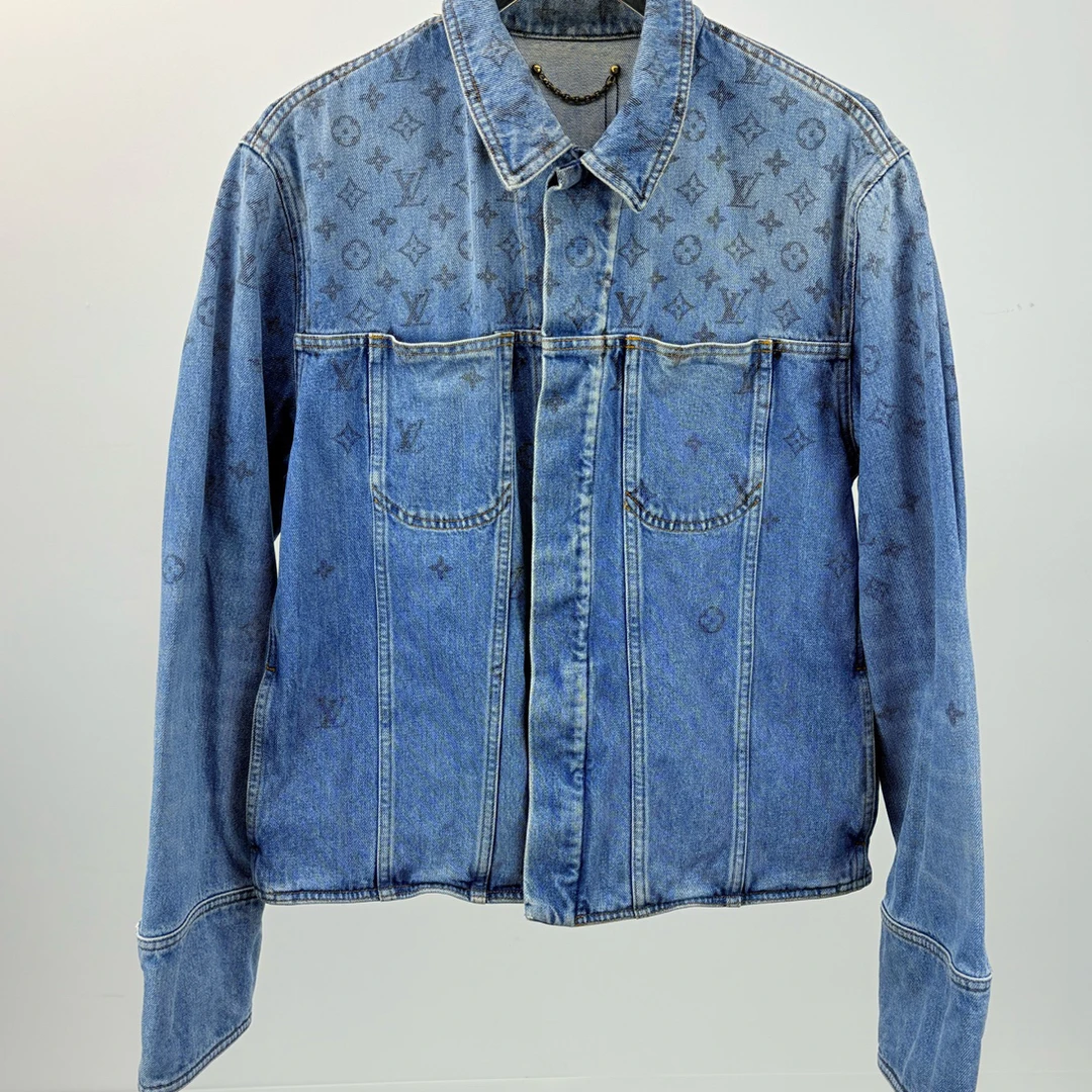 95新 LouisVuitton/路易威登 LV渐变老花满LOGO牛仔外套52码13937