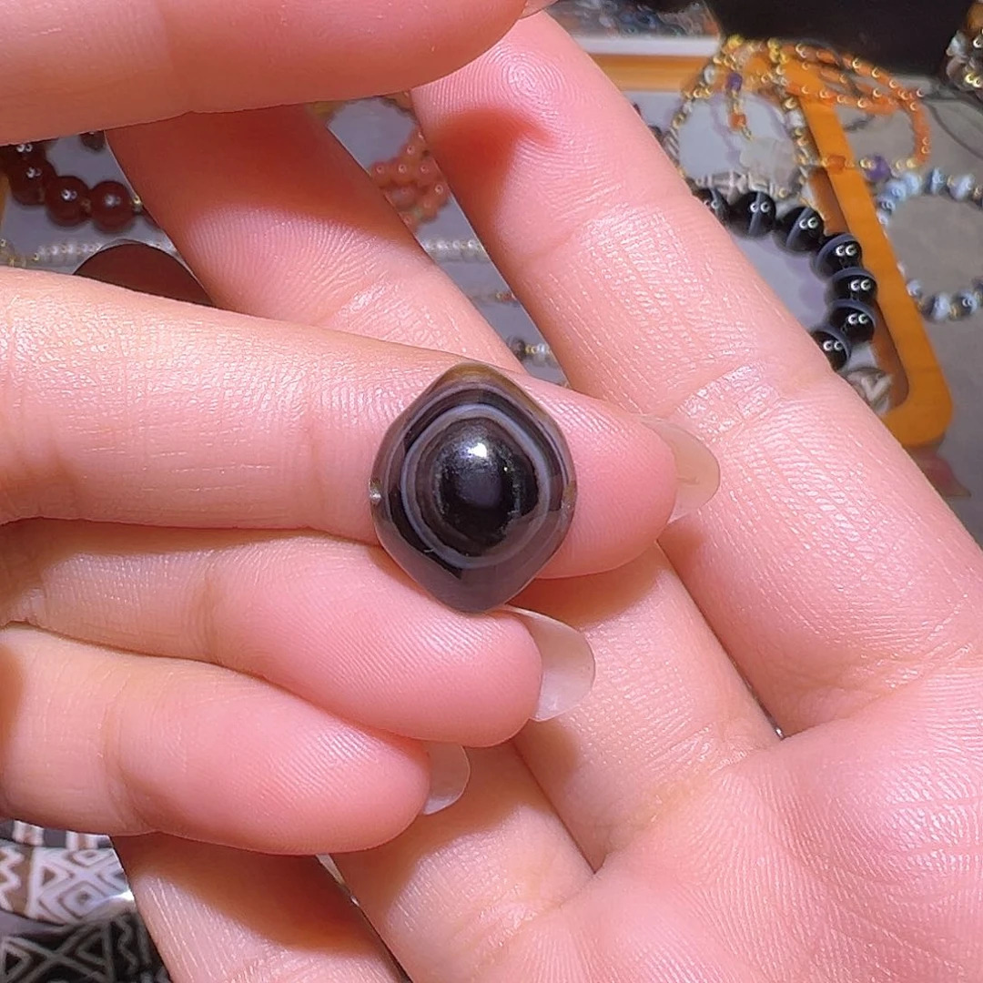 玛瑙/玉髓未镶嵌珠宝半成品