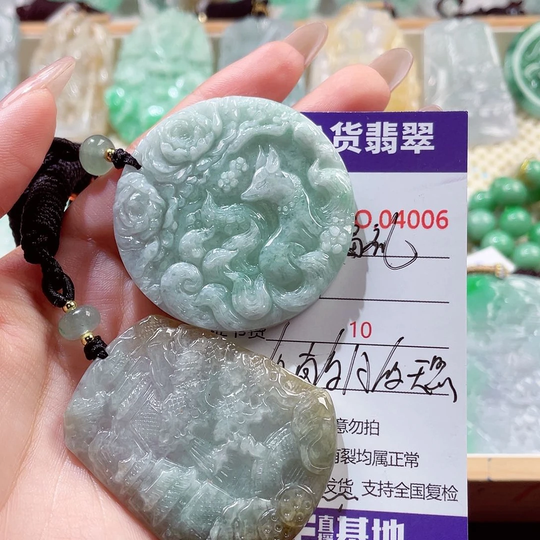 翡翠未镶嵌颈饰翡翠
