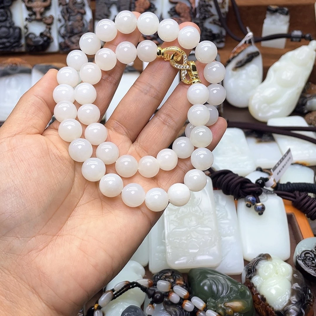 星***海未镶嵌和田玉挂件