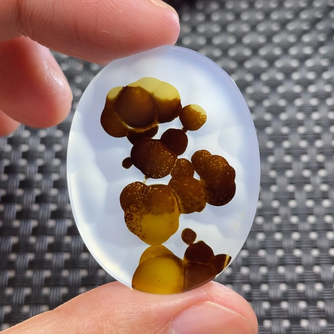 未镶嵌颈饰玛瑙/玉髓武**话