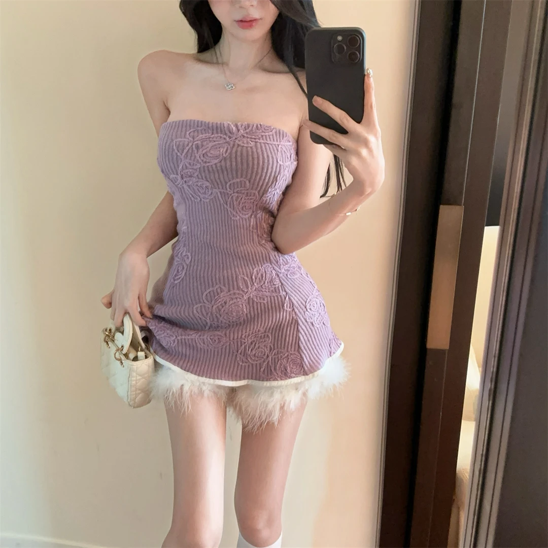 甜辣玫瑰花朵拼色露锁骨收腰连衣裙秋冬氛围感洋气内搭A字抹胸裙