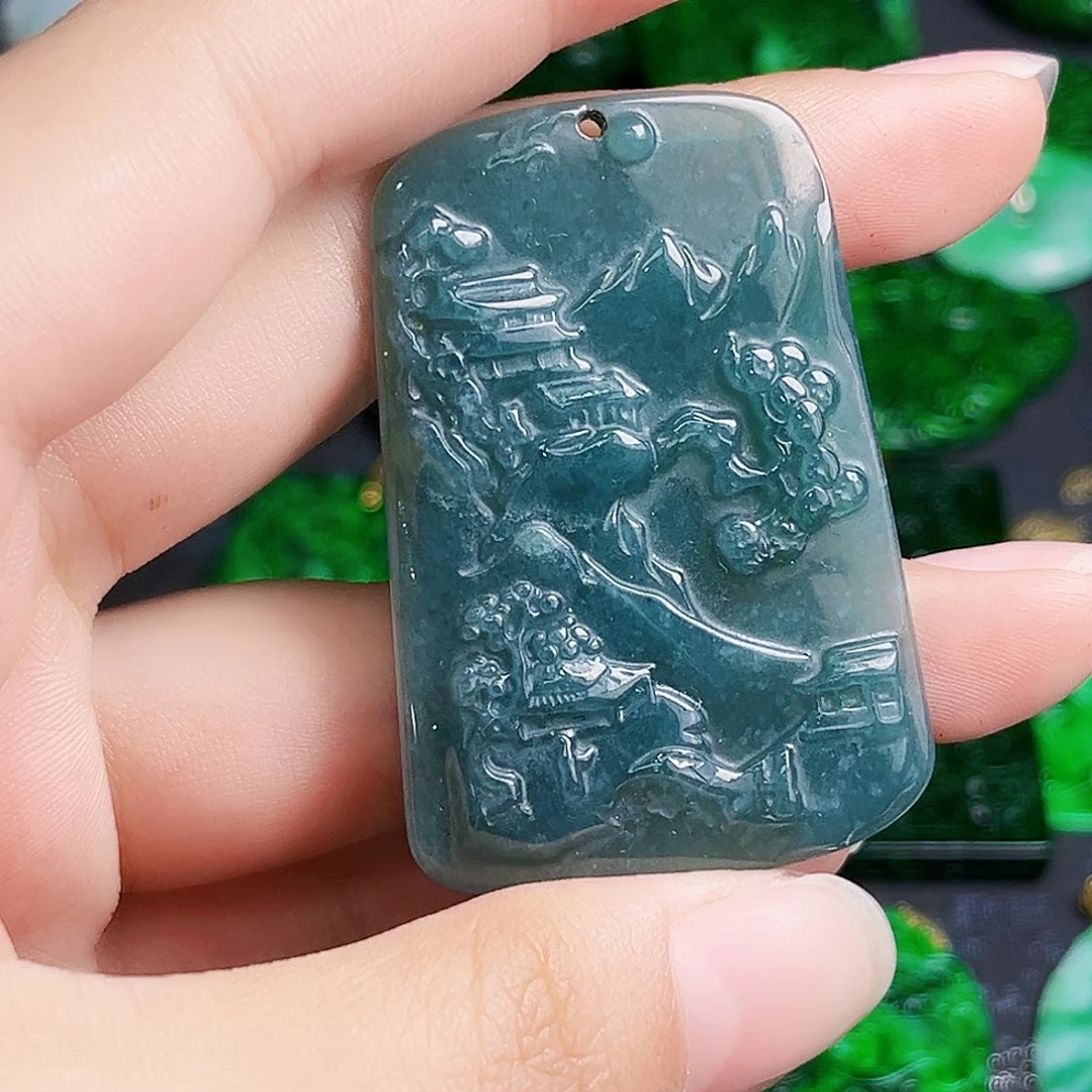 颈饰未镶嵌翡翠多样性