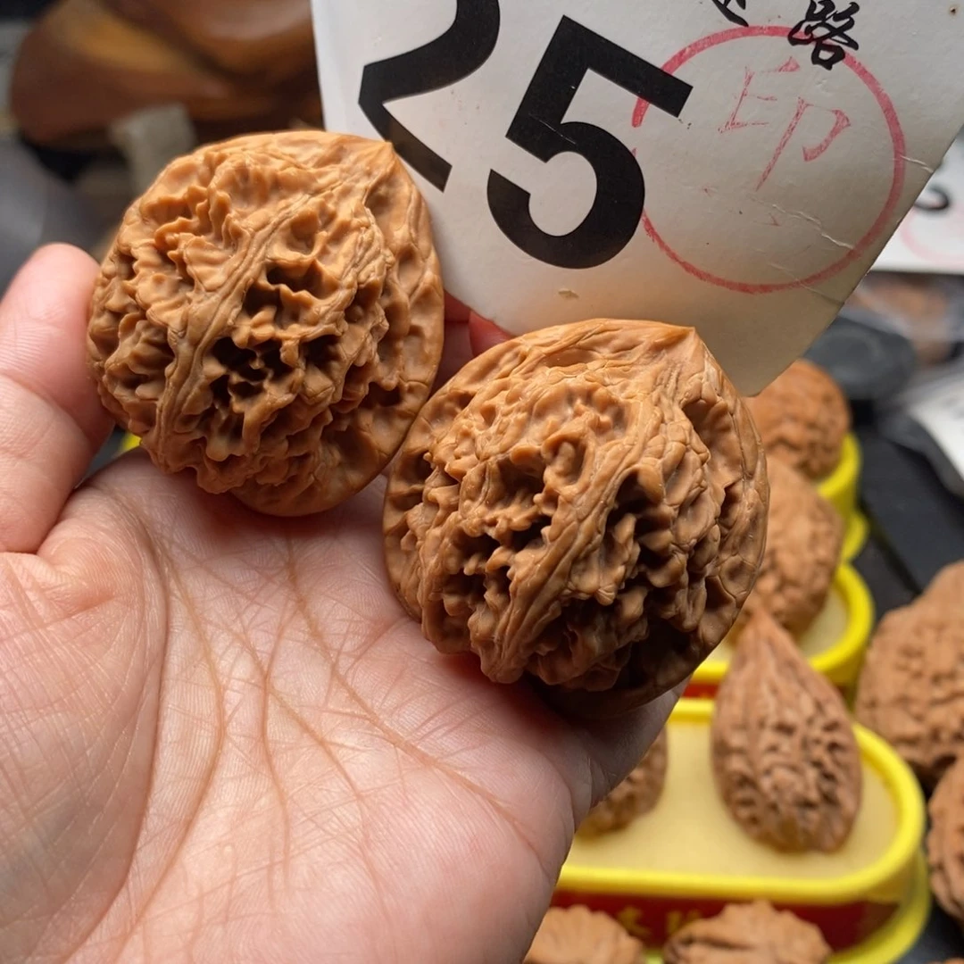 把件文玩核桃44玉麒麟