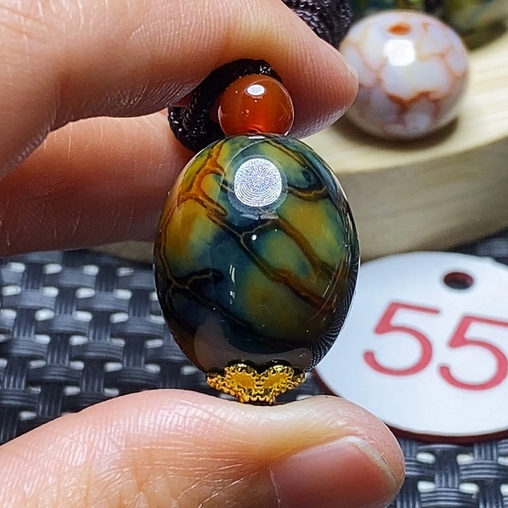 海***鱼玛瑙/玉髓未镶嵌颈饰