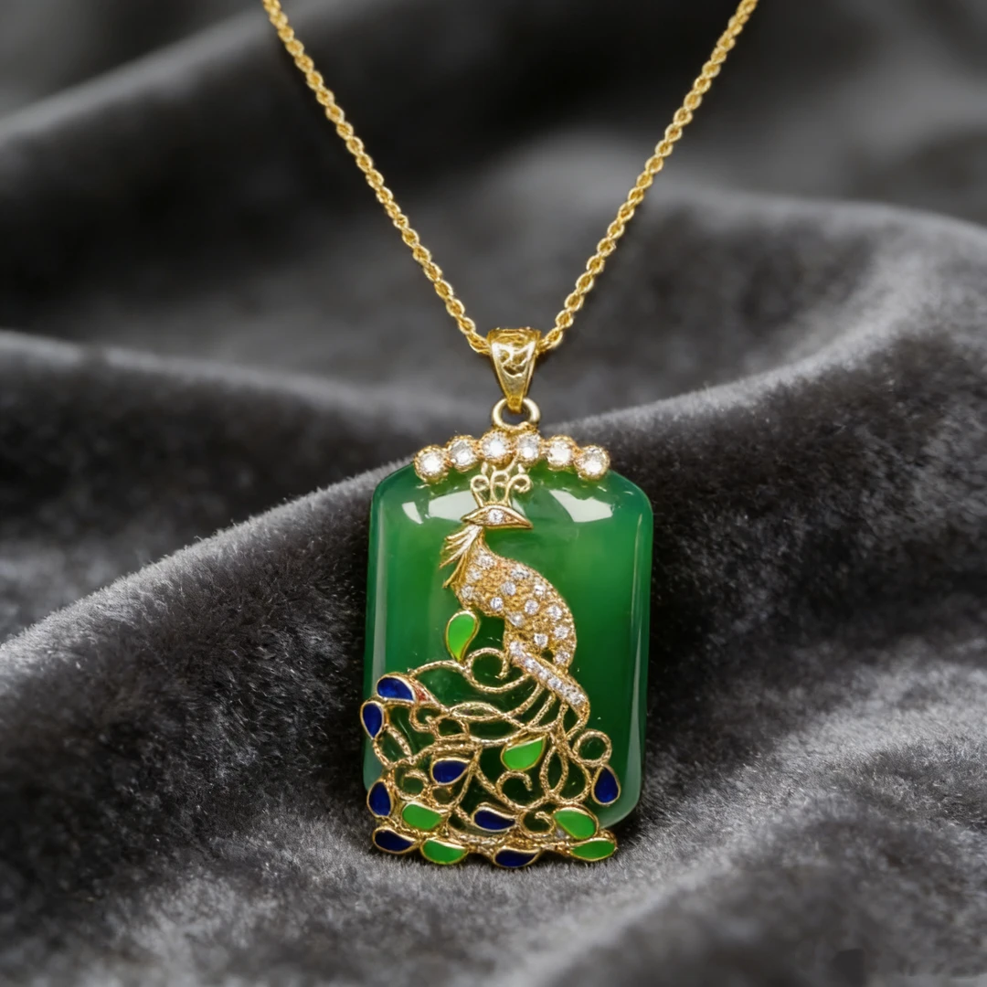 -S055-天然  高端 大气 时尚 绿玉髓 方形孔雀吊坠-多样性发其一