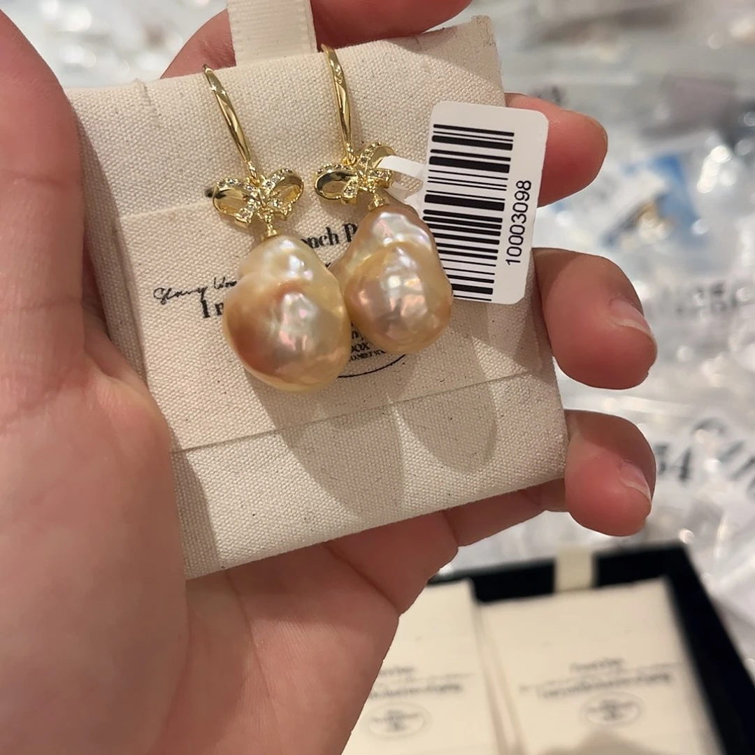 淡水珍珠耳饰合金