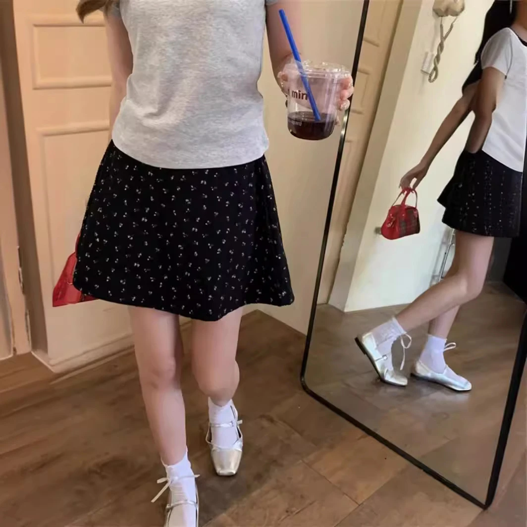 20252025夏季韩版复古波点高腰字短裙半身裙女潮休闲百搭20252025