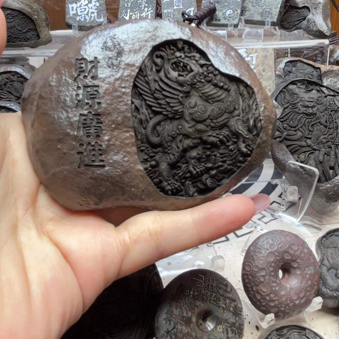 W***Y小石头哈哈哈哈哈哈