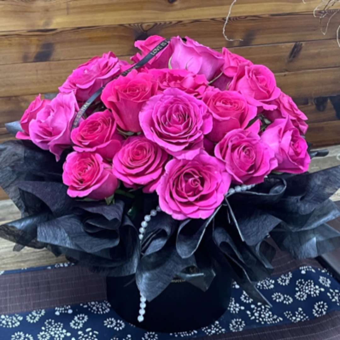 33枝精品弗洛伊德玫瑰抱抱桶