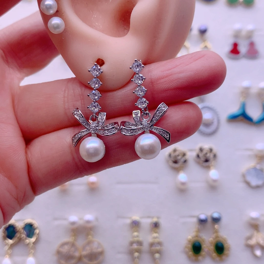 合金耳饰淡水珍珠