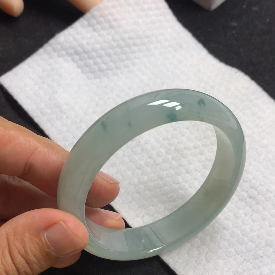 翡翠手镯未镶嵌10号