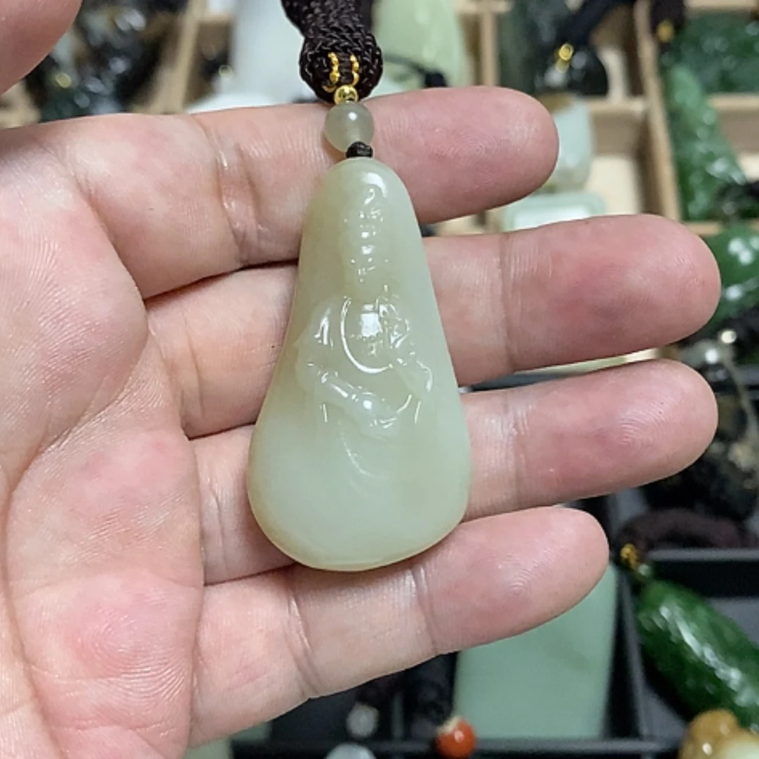 【闪购商品】和田玉未镶嵌颈饰狼**桂