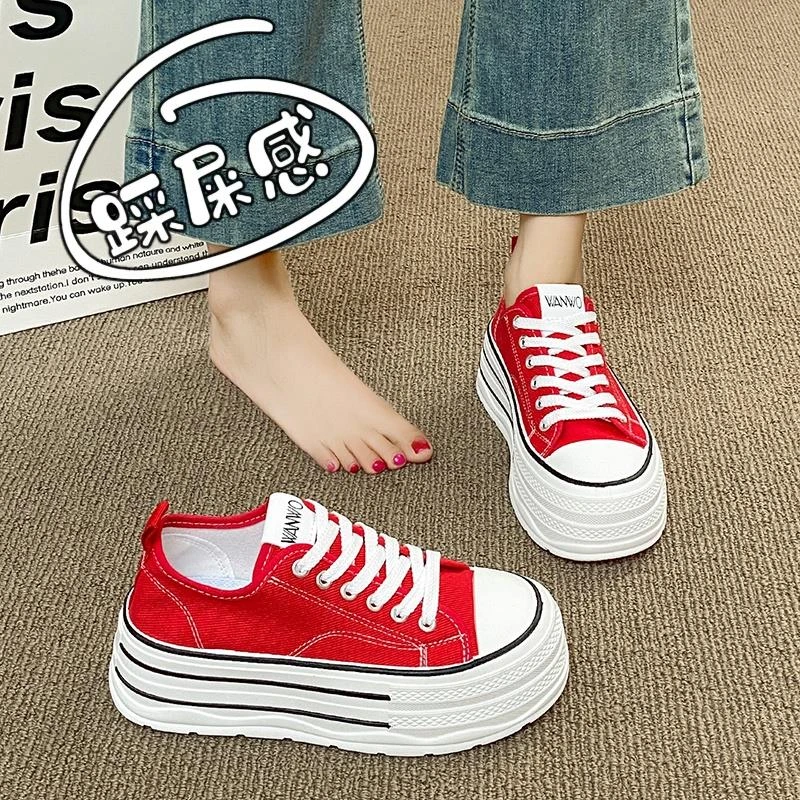 爆款红色帆布鞋女2025新款秋季厚底增高小白鞋休闲运动板鞋34码